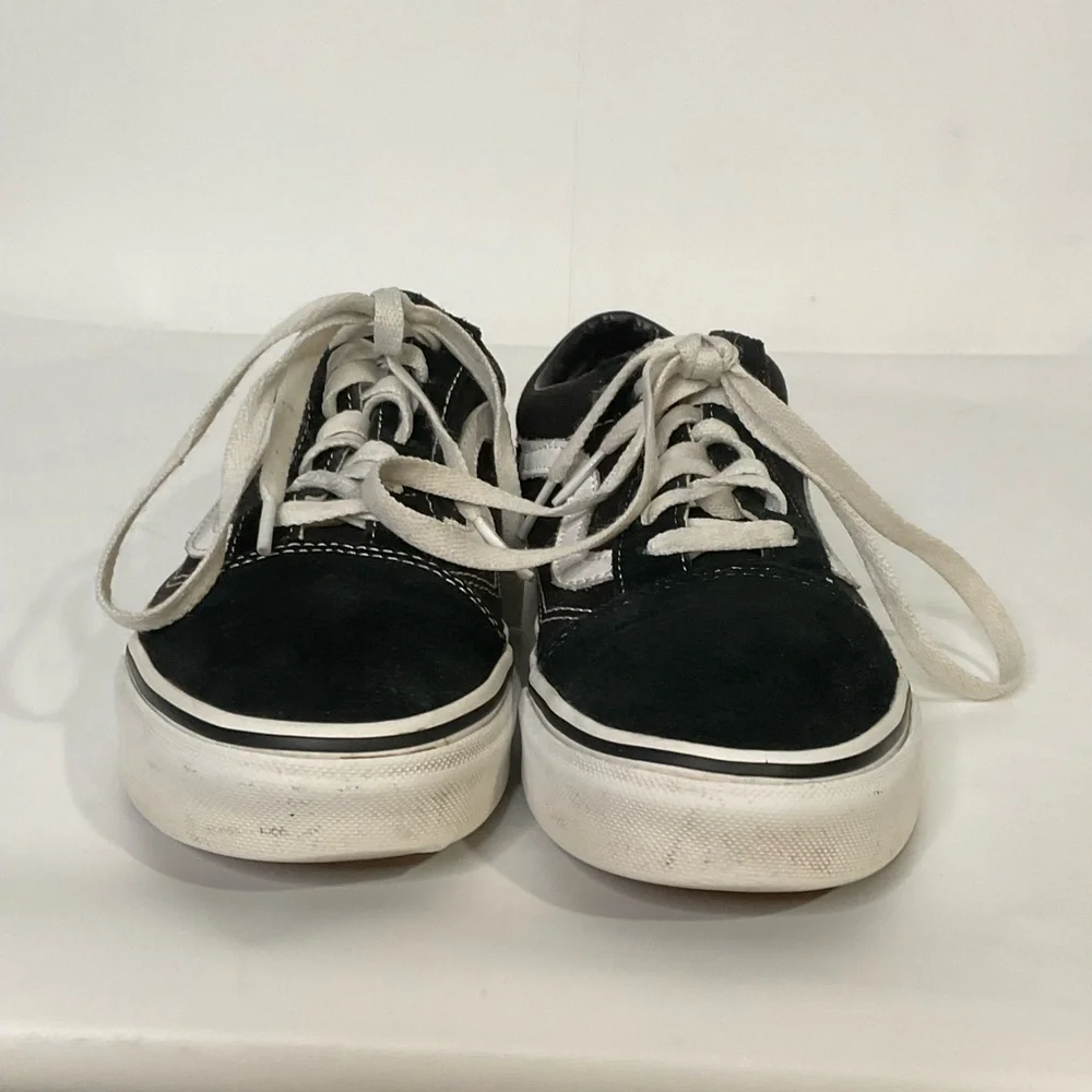VANS Old Skool Black White Mens 5.5 Women’s 7 Lace-Up Sneakers; White Soles